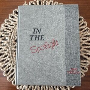 Dyersburg High School 1993 Yearbook Dyersburg, TN Golden Trojans Annual hardback